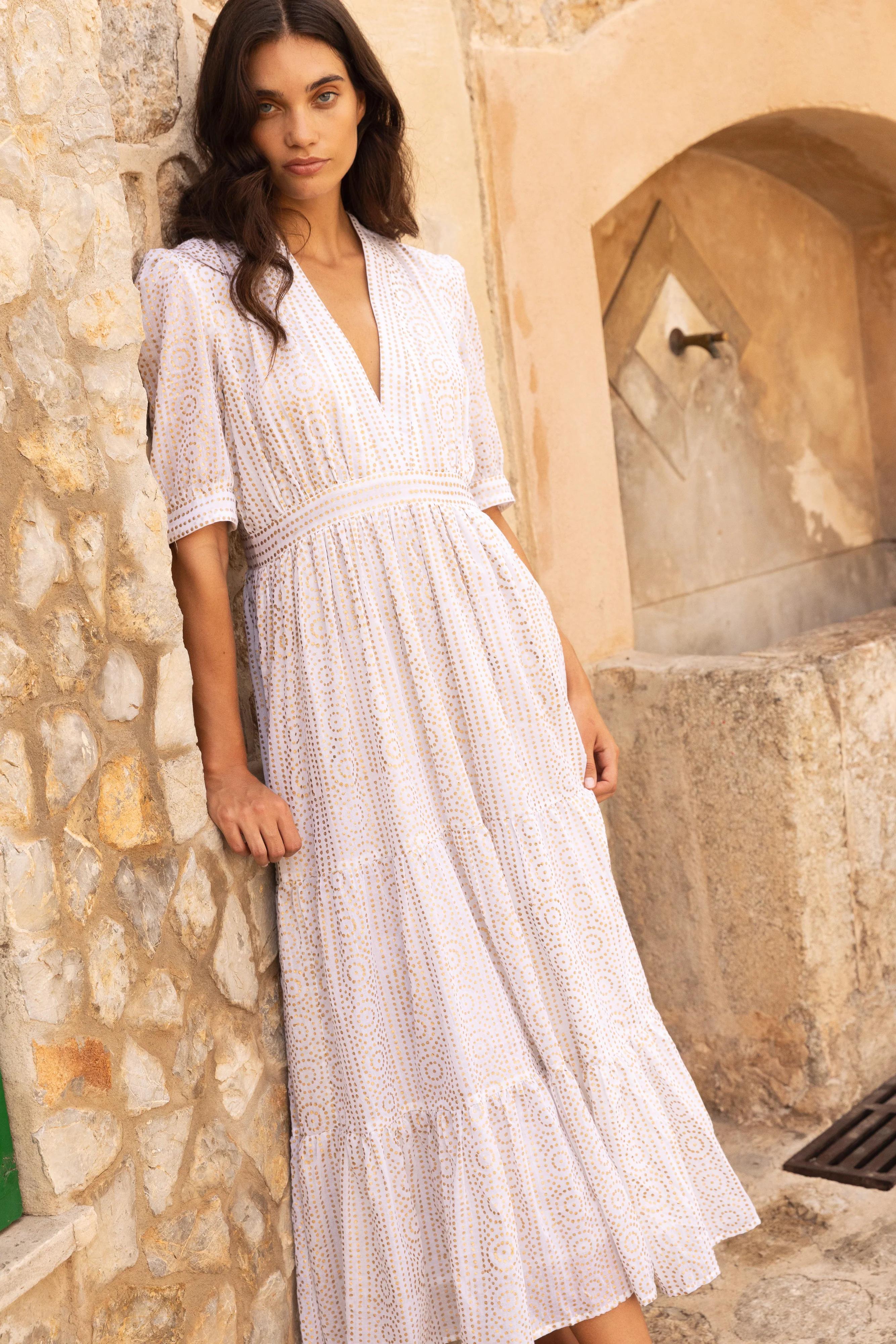 V-Neck Cuffed Maxi- Helene Cream Gold - Image 4