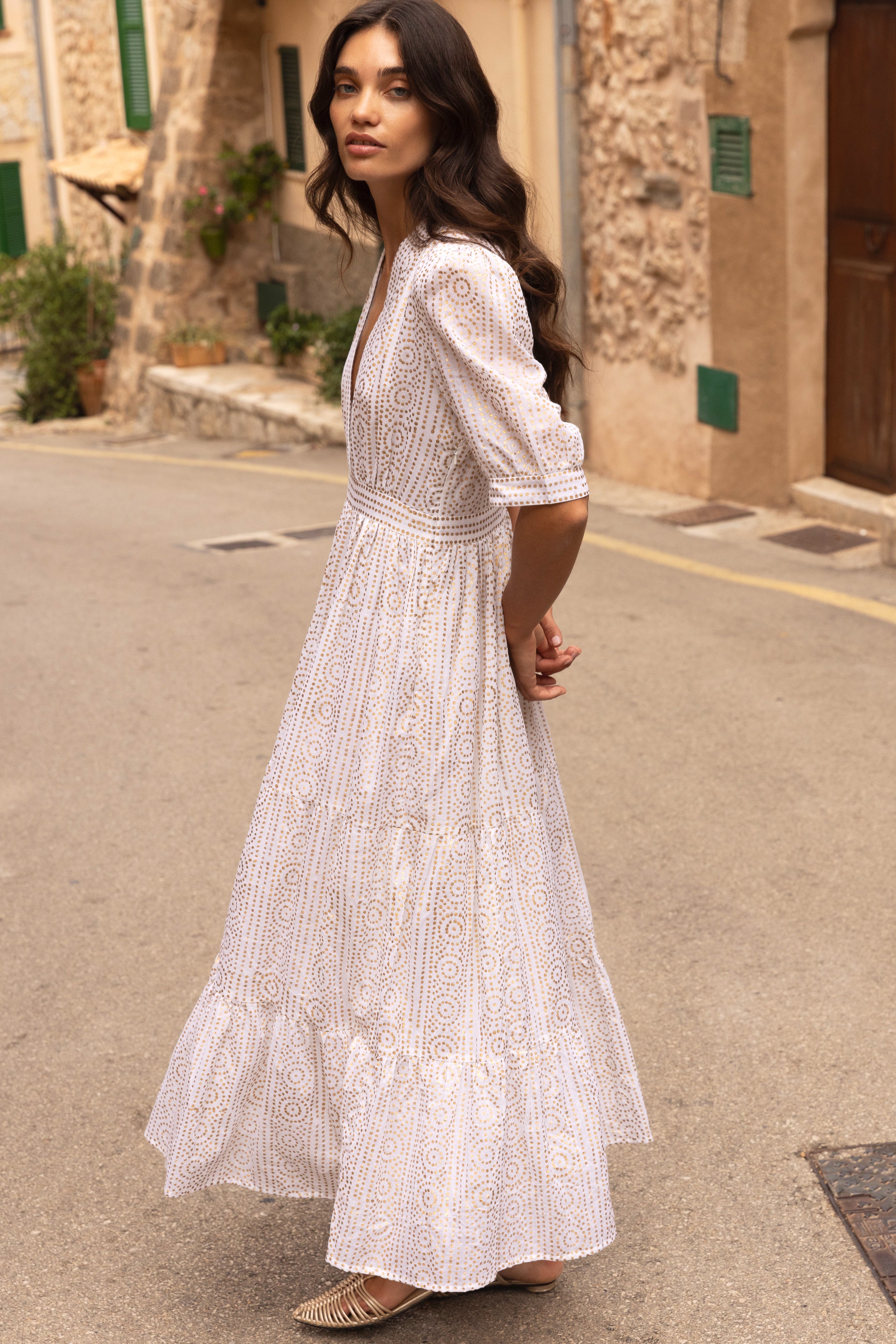 V-Neck Cuffed Maxi- Helene Cream Gold - Image 5