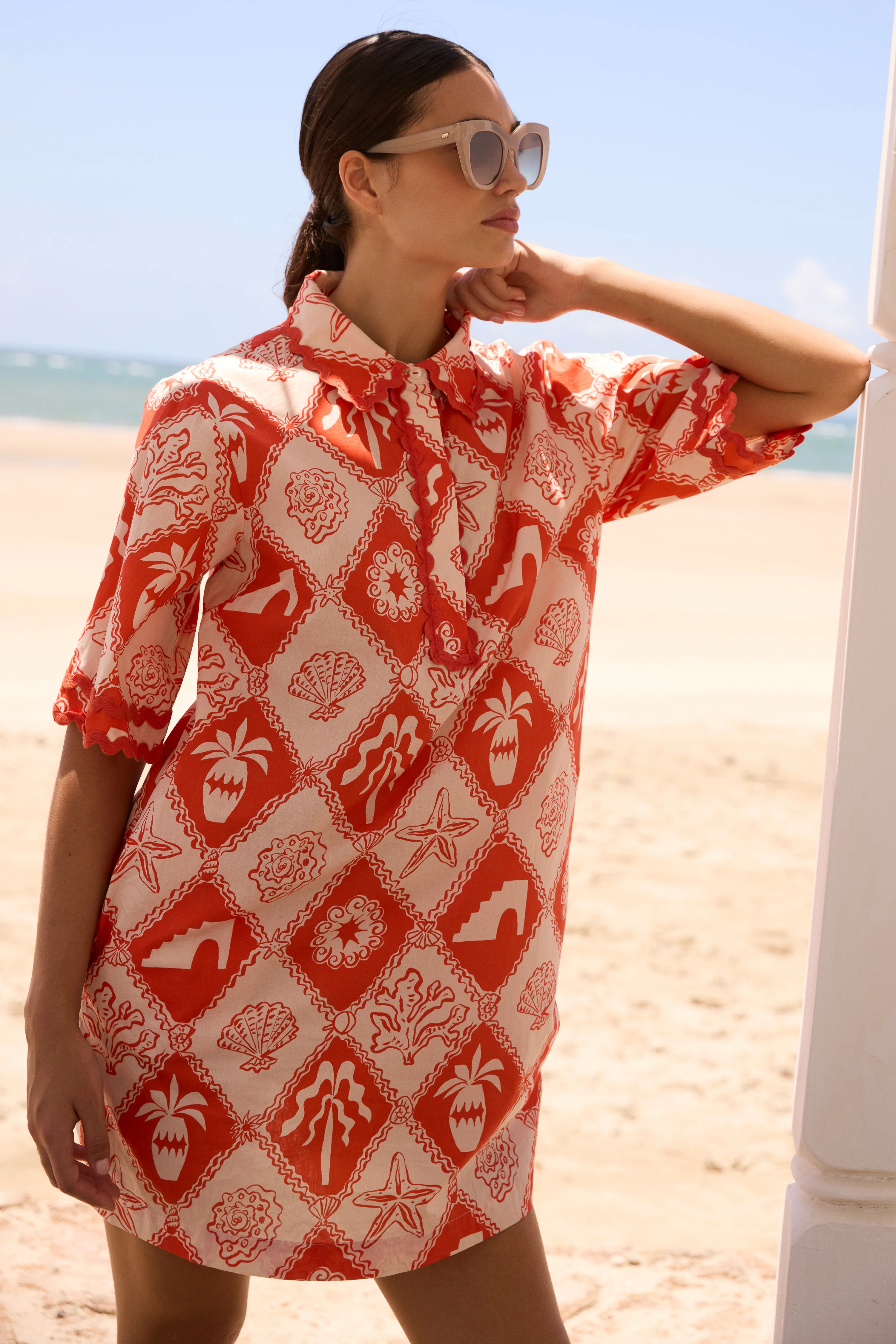 Collared Shirt Dress Mini- Asterias Red - Image 2